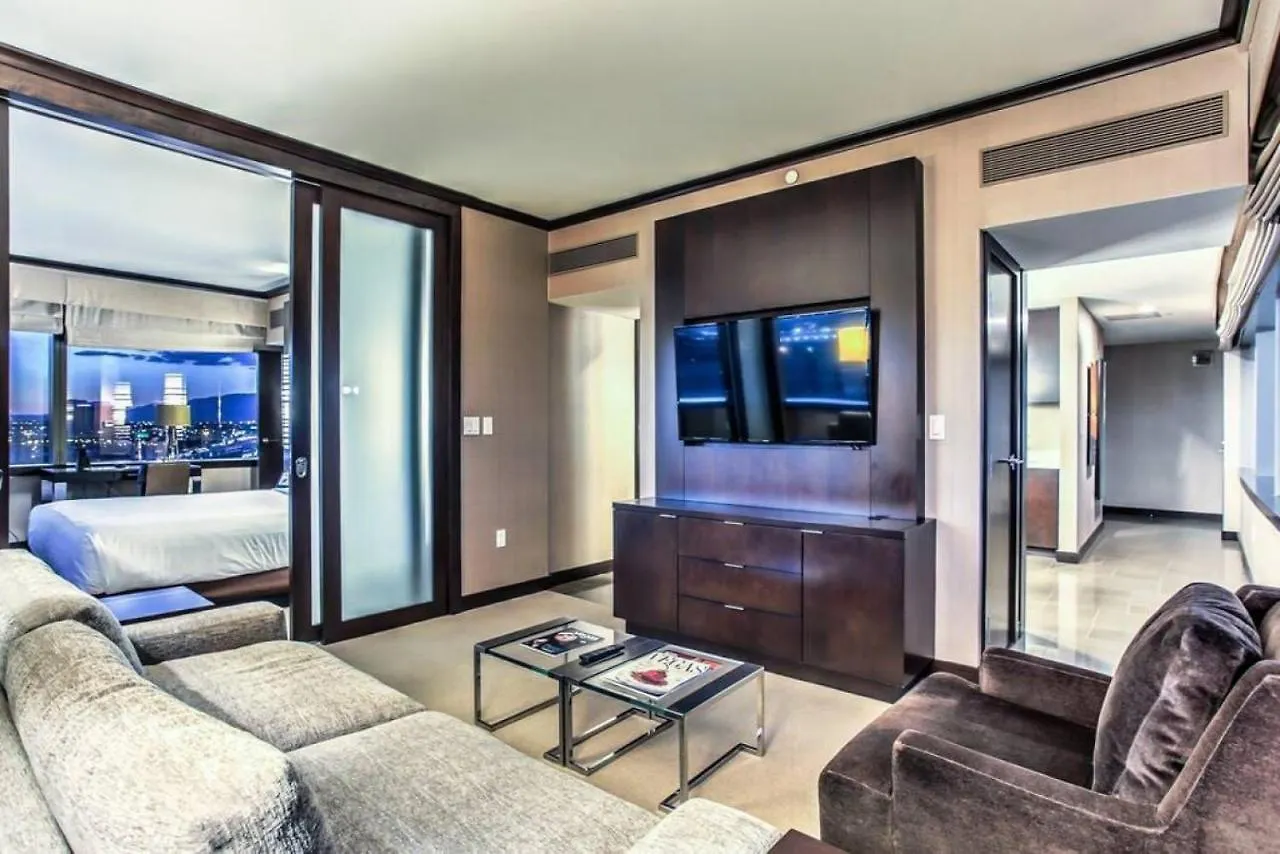 City Center - Panoramic Corner Suite At Vdara 拉斯维加斯